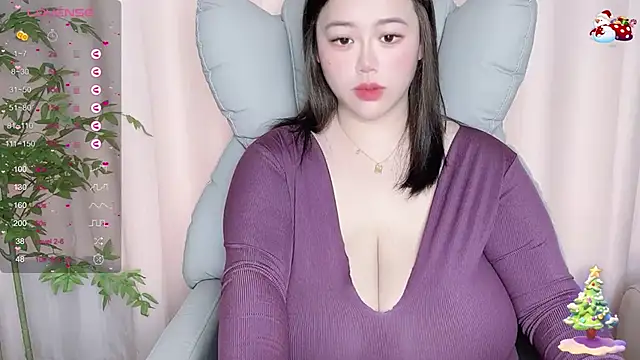 Snapshot of 520-vivo chatting on 03/18/25, 05:31 520-vivo online show from 03/18/25, 05:31