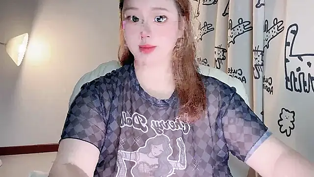 Snapshot of 520-vivo chatting on 10/13/25, 06:19 520-vivo online show from 10/13/25, 06:19