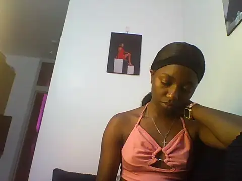 Snapshot of _candysugar_ chatting on 12/19/25, 10:28 candysugar online show from 12/19/25, 10:28