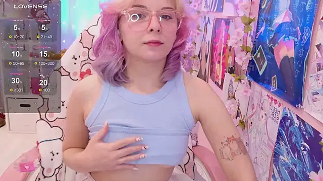 Coconut Mia online show from 12/03/25, 03:43