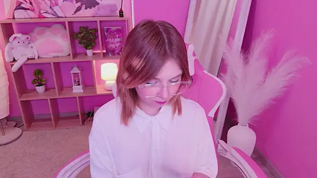Coconut Mia online show from 06/28/26, 04:46