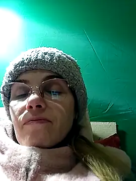 Snapshot of Musical__fantasy chatting on 03/12/26, 07:20 Musical fantasy online show from 03/12/26, 07:20