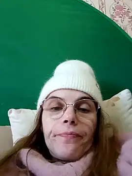 Snapshot of Musical__fantasy chatting on 04/18/26, 03:27 Musical fantasy online show from 04/18/26, 03:27