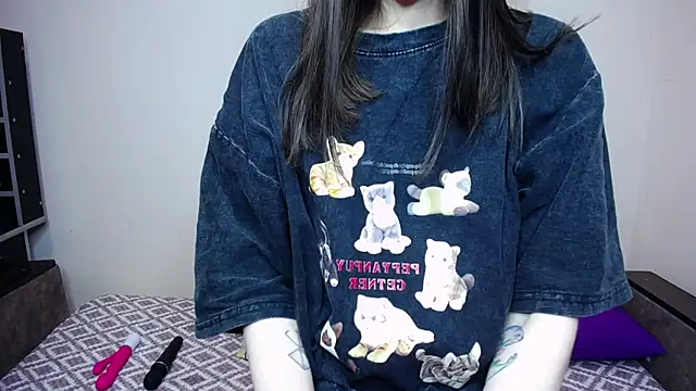 Olivia Graceee online show from 11/29/25, 09:34