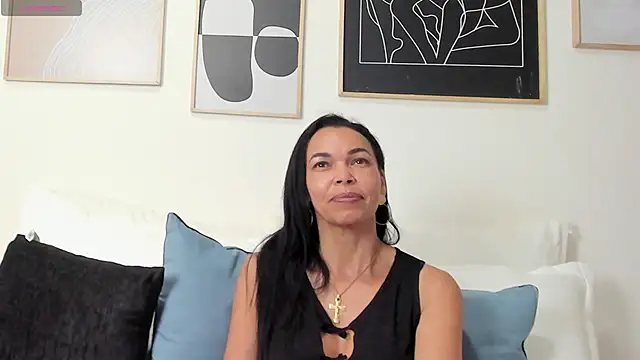 Snapshot of Evawalker_ chatting on 02/01/25, 06:54 Evawalker online show from 02/01/25, 06:54