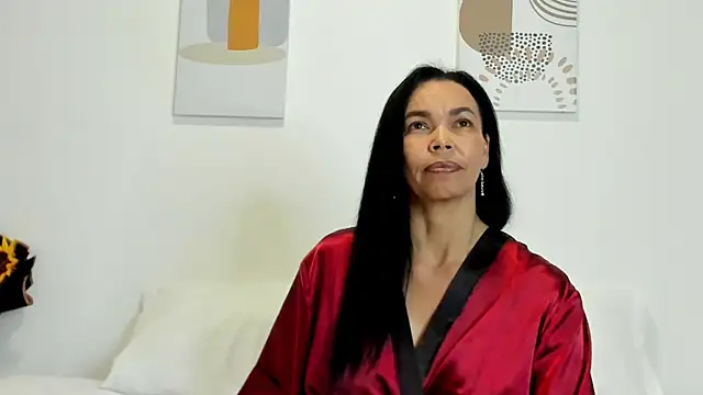 Snapshot of Evawalker_ chatting on 03/22/25, 04:56 Evawalker online show from 03/22/25, 04:56