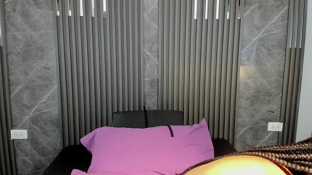 SaraiEvans online show from 02/11/26, 03:11