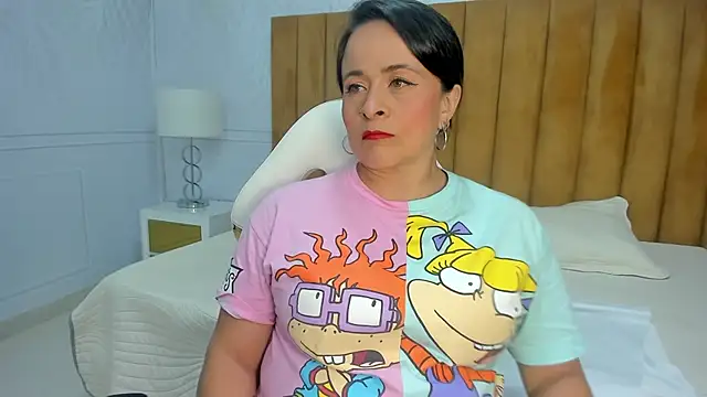 Daphne81  online show from 01/23/25, 02:33