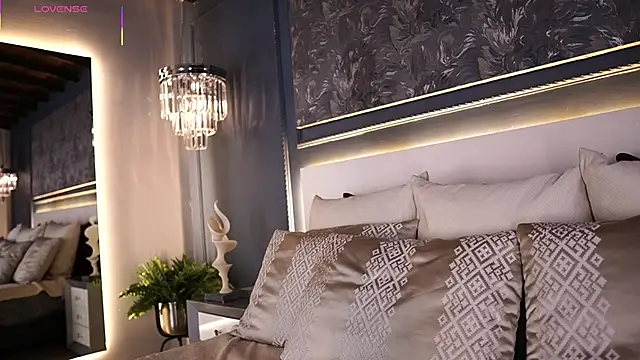 Snapshot of AylinMillerxs chatting on 02/10/26, 08:35 AylinMillerxs online show from 02/10/26, 08:35