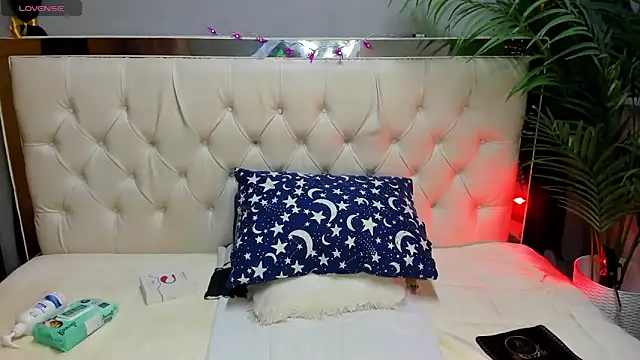 Aidan twink online show from 10/30/25, 10:43