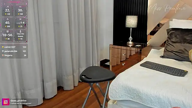 misspaulinaa online show from 01/29/25, 02:51