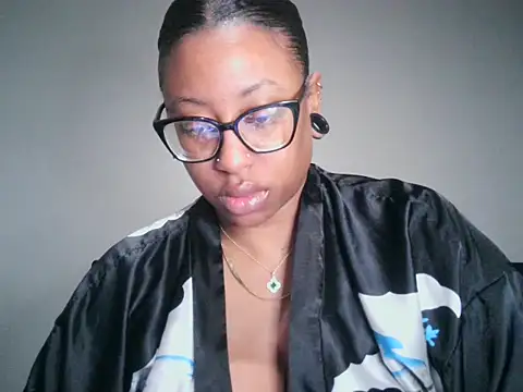 Nyxie Chaos online show from 02/04/26, 03:07