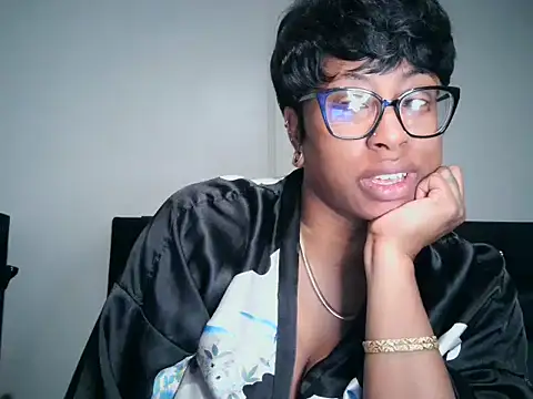 Snapshot of Nyxie_Chaos chatting on 04/15/26, 03:08 Nyxie Chaos online show from 04/15/26, 03:08