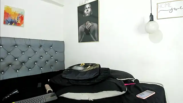 Najayla adams1 online show from 02/15/25, 11:50