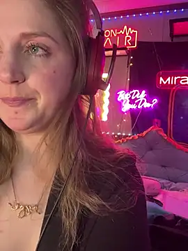 mirannacult online show from 12/23/24, 08:14