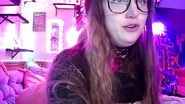 mirannacult online show from 01/01/25, 08:56