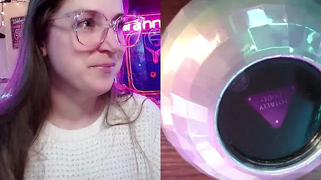 mirannacult online show from 01/18/25, 06:43