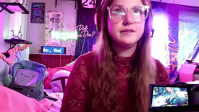 mirannacult online show from 02/02/25, 06:10