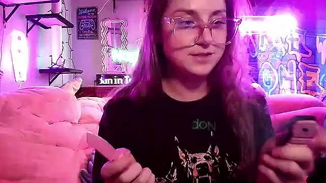 mirannacult online show from 03/04/25, 02:21