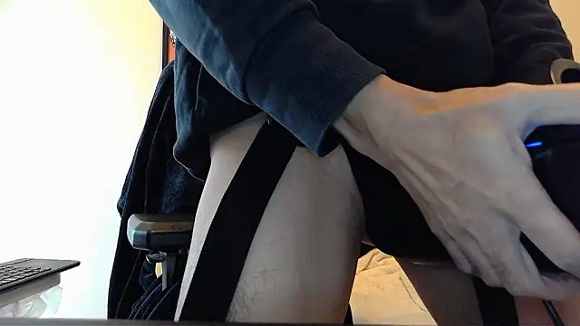 cho aniki online show from 11/15/25, 03:04