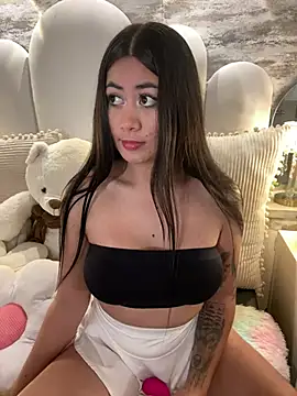  MadiLee  online show from 03/09/25, 08:42