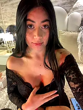  MadiLee  online show from 10/19/25, 02:56