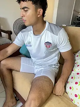 Mentriplex online show from 12/21/24, 08:10