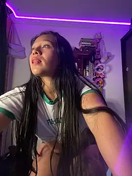 Snapshot of iam_valery chatting on 09/16/25, 03:18 iam valery online show from 09/16/25, 03:18