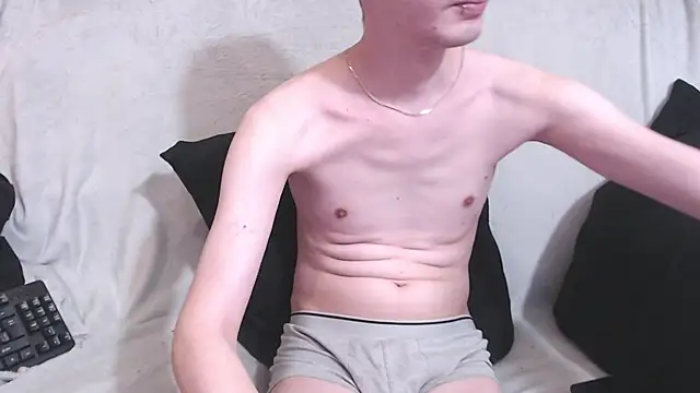 qustci-couple online show from 02/17/25, 06:09