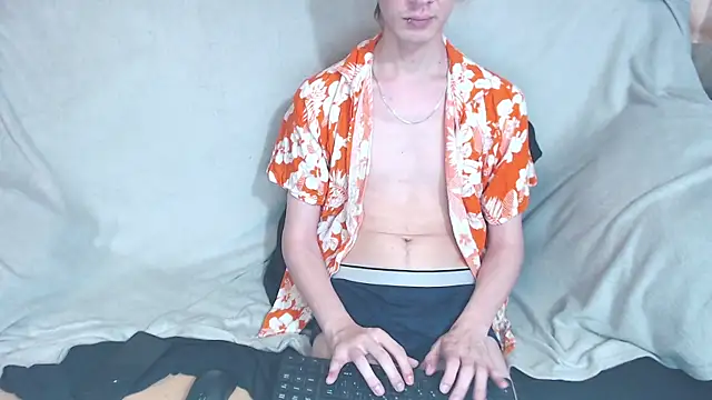 qustci-couple online show from 09/21/25, 11:39