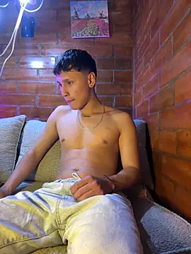 pipeynick online show from 10/08/25, 01:03