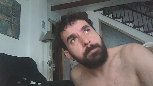 Snapshot of FJcouple chatting on 12/14/24, 09:40 FJcouple online show from 12/14/24, 09:40