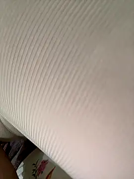 Snapshot of mohra30 chatting on 11/04/25, 06:34 mohra30 online show from 11/04/25, 06:34