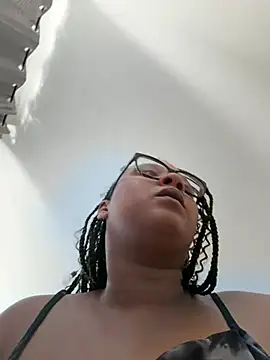 BaddieMelanie online show from 06/29/26, 01:00