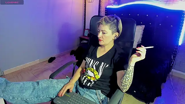 Maria fernandaxxx  online show from 12/24/24, 10:11