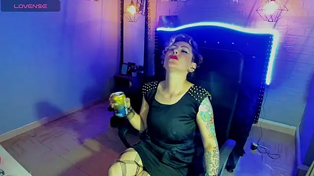 Maria fernandaxxx  online show from 12/28/24, 07:22