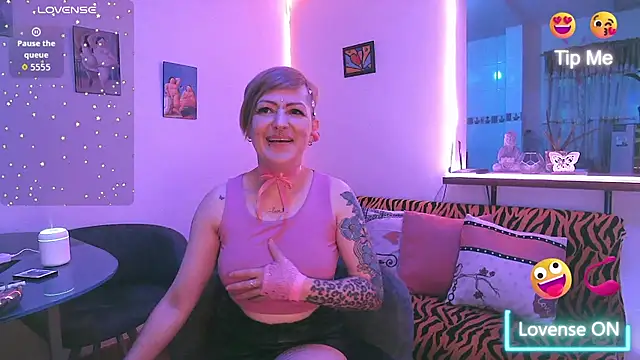 Maria fernandaxxx  online show from 11/10/25, 05:01