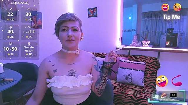 Maria fernandaxxx  online show from 11/27/25, 10:12