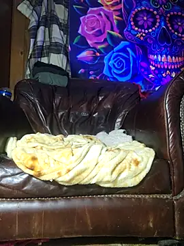 Snapshot of 5g4ever chatting on 12/02/25, 07:36 5g4ever online show from 12/02/25, 07:36