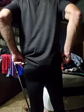 Snapshot of 5g4ever chatting on 12/18/25, 11:27 5g4ever online show from 12/18/25, 11:27