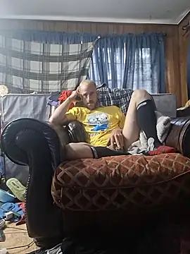 Snapshot of 5g4ever chatting on 04/08/26, 01:33 5g4ever online show from 04/08/26, 01:33