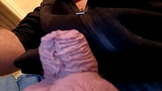 Snapshot of Timbojan28 chatting on 01/14/26, 08:58 Timbojan28 online show from 01/14/26, 08:58