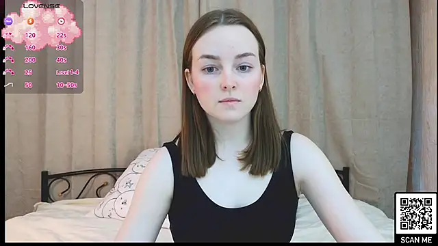 Snapshot of Wild__flowers chatting on 01/15/25, 03:18 Wild flowers online show from 01/15/25, 03:18