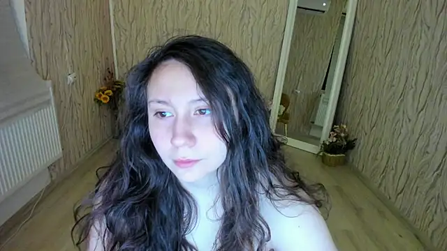 AishaRouhi online show from 01/24/25, 03:22