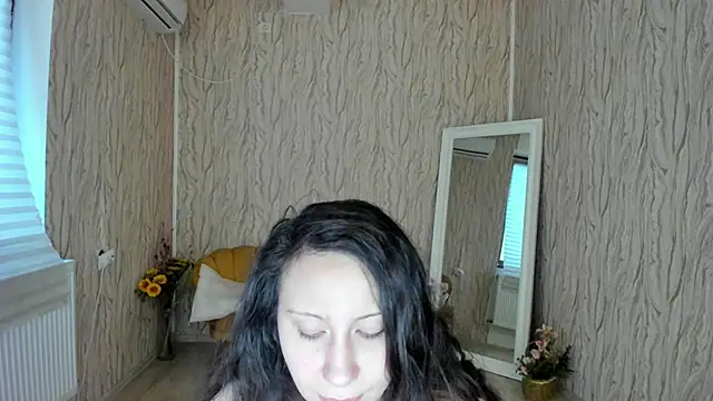 AishaRouhi online show from 02/15/25, 05:30