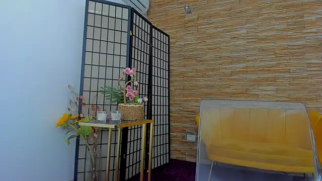 AishaRouhi online show from 09/10/25, 04:01