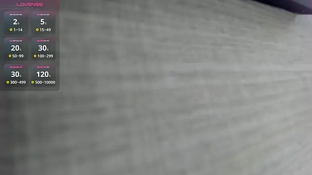 AishaRouhi online show from 10/13/25, 04:23