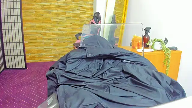 AishaRouhi online show from 03/02/26, 05:19