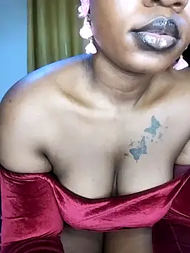 Hugemassivebootie online show from 03/17/26, 02:38