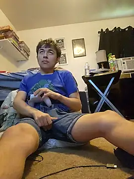 Snapshot of LovesickTheory6 chatting on 10/23/25, 10:19 LovesickTheory6 online show from 10/23/25, 10:19